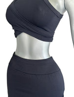 SET CONJUNTO DEPORTIVO TOP SIN MANGAS Y FALDA