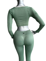 SET CONUNTO DEPORTIVO TOP MANGA LARGA Y LEGGINS