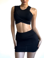 SET CONJUNTO DEPORTIVO TOP SIN MANGAS Y FALDA