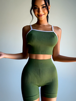 SET CONJUNTO DEPORTIVO TOP SIN MANGAS Y SHORT