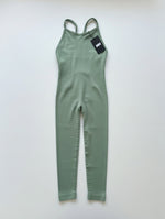 ENTERIZO DEPORTIVO CON LEGGINS SIN MANGAS