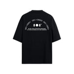 CAMISETA OVERSIZE EN ALGODON DE 300GR CON ESTAMPADO BINARIO SEMICIRCULAR