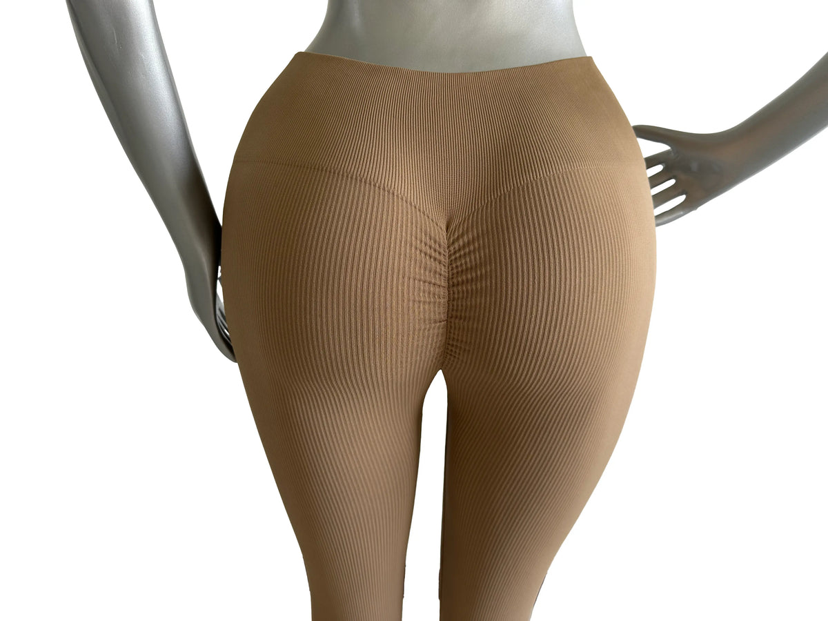 ENTERIZO DEPORTIVO TOP SIN MANGAS Y LEGGINS