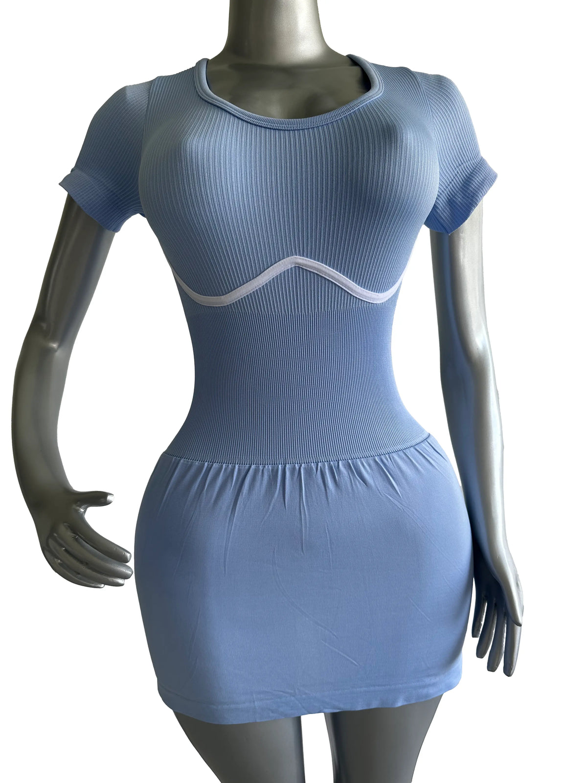 ENTERIZO MANGA CORTA Y FALDA