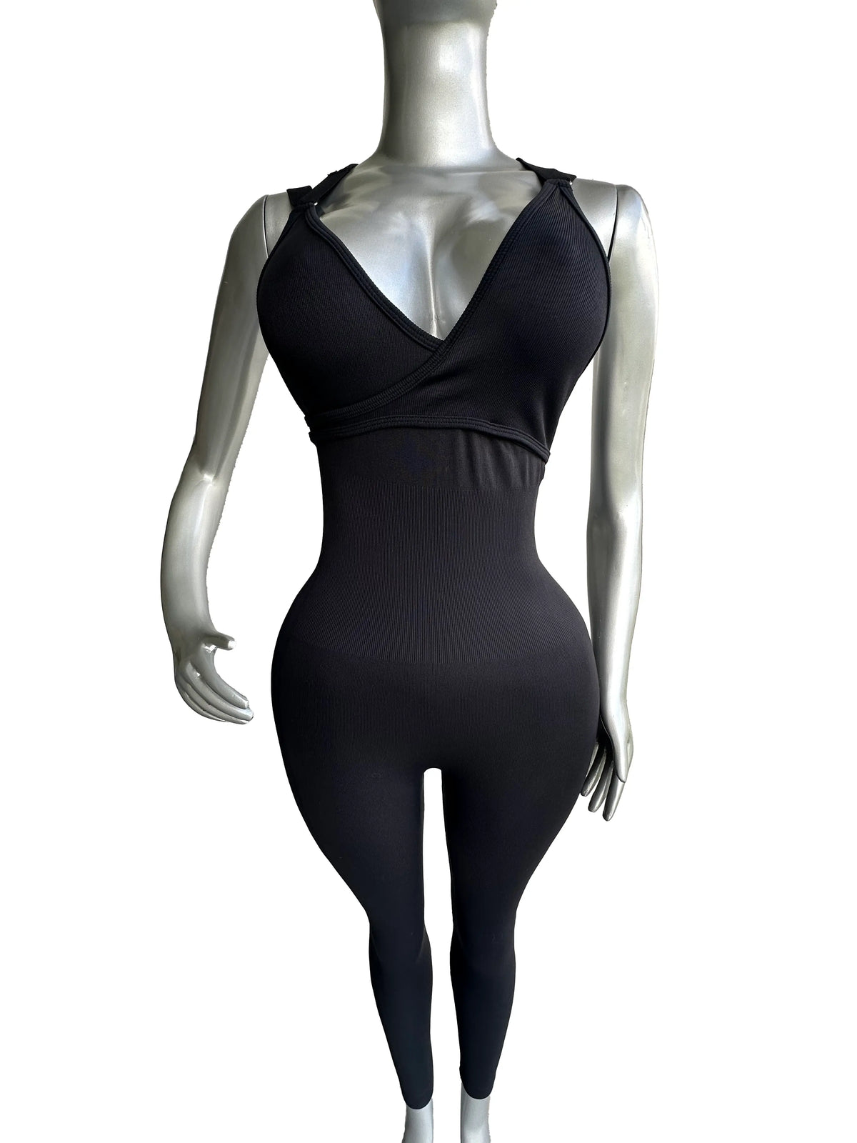 ENTERIZO DEPORTIVO SIN MANGAS Y LEGGINS