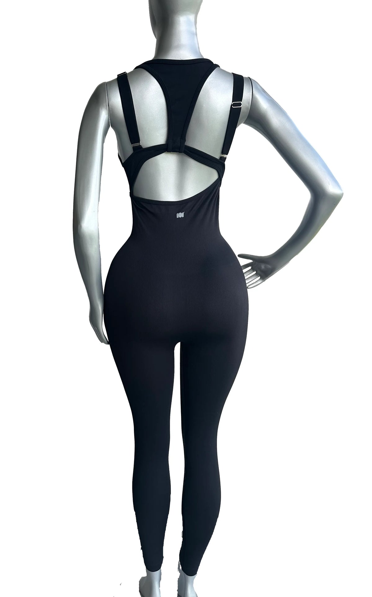 ENTERIZO DEPORTIVO SIN MANGAS Y LEGGINS