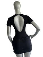 ENTERIZO DEPORTIVO DE MANGA CORTA Y FALDA