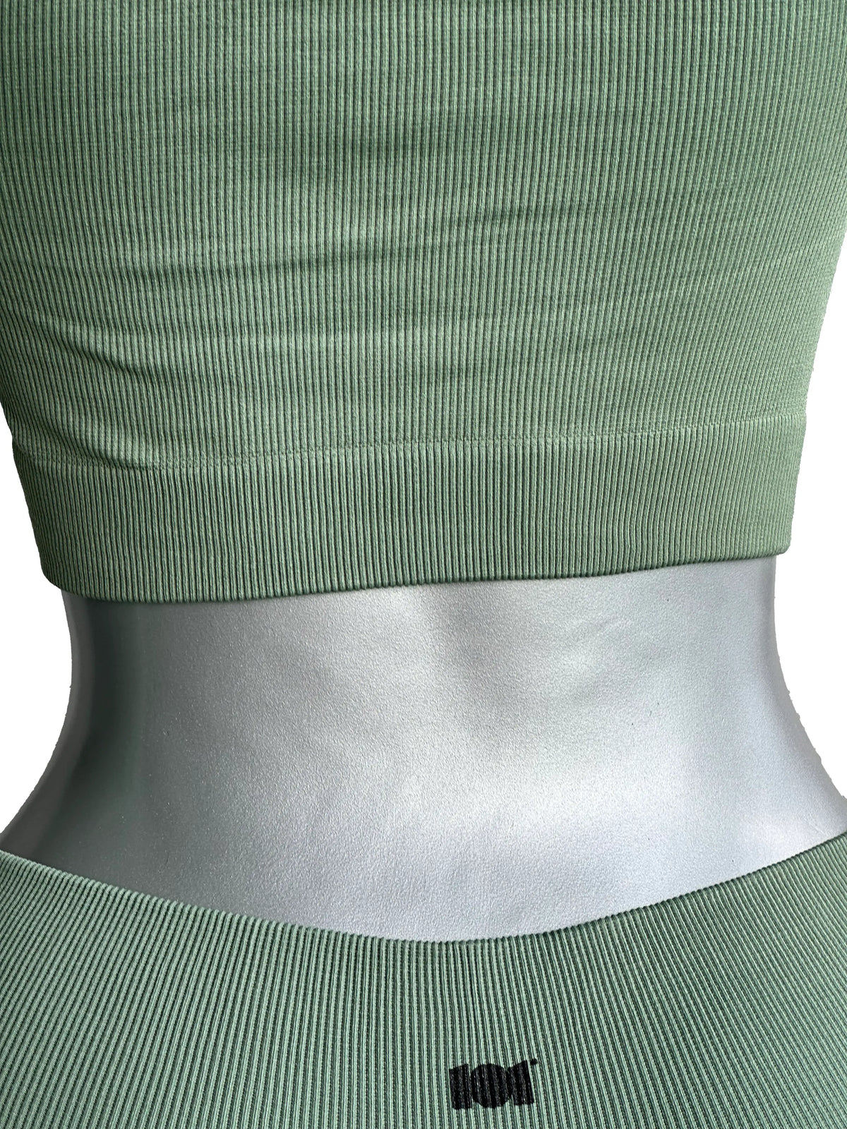 SET CONUNTO DEPORTIVO TOP MANGA LARGA Y LEGGINS